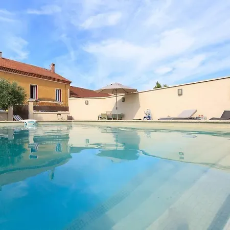 Les De Grand Pere Jules Appartement